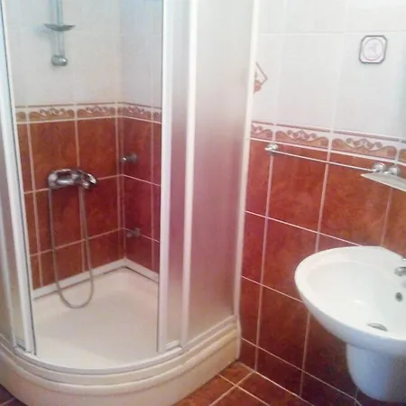 Art غوزيلْتْشاملِ