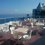 Art Hotel 3*
